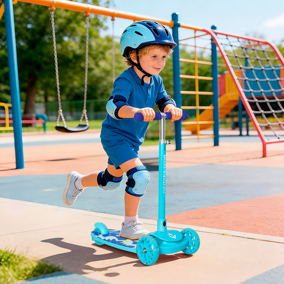 3-Wheel Toddler Kick Scooter with Light-Up Wheels P2329
