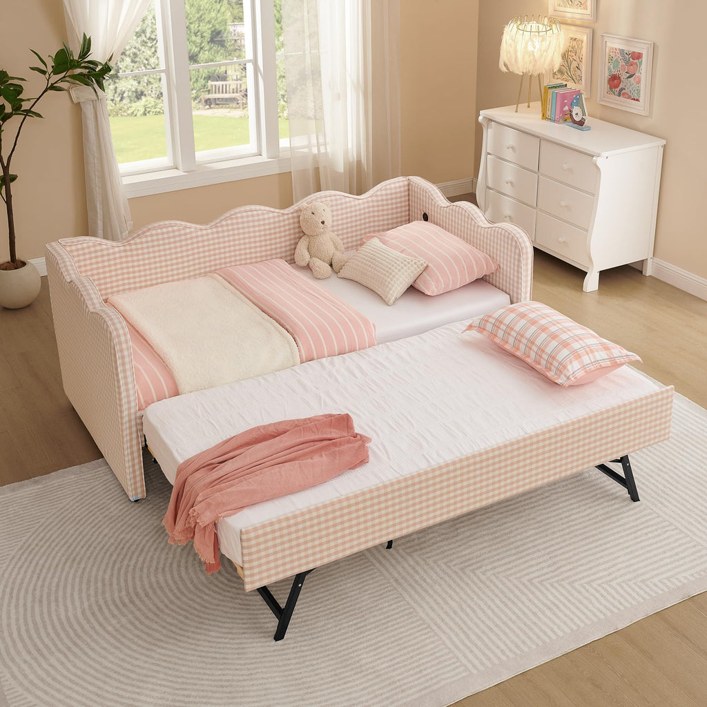 Pink Twin Size Gingham Daybed with Trundle P64833